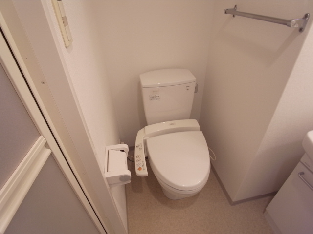 ライジングコート深江本町フラワーパークのトイレ