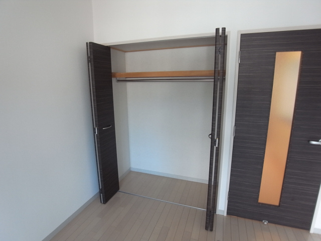 ライジングコート深江本町フラワーパークの収納