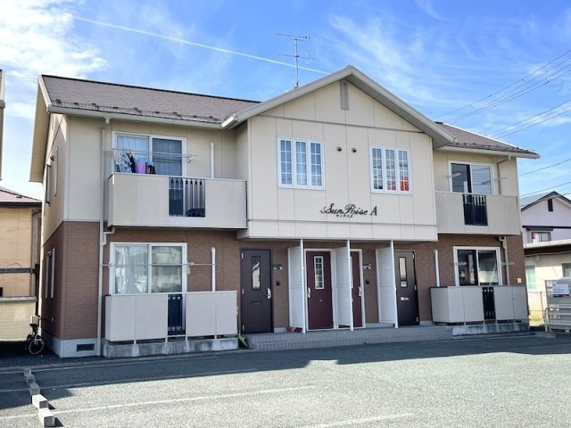 ラ・ペルラ下北沢