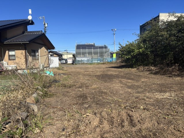 土地　佐久市臼田2235番2、2235番4