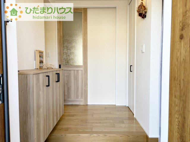 【玄関】 | かすみがうら市稲吉5丁目　中古戸建 | 