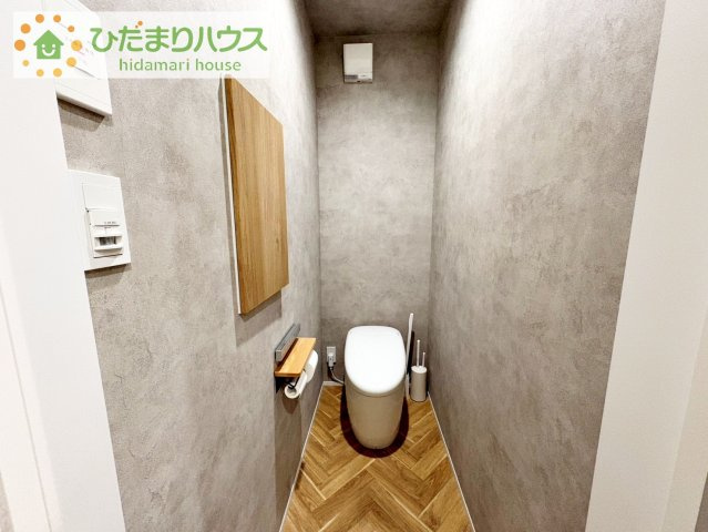 【トイレ】 | かすみがうら市稲吉5丁目　中古戸建 | 温水洗浄便座ついてます(^^♪