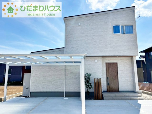 【外観】 | かすみがうら市稲吉5丁目　中古戸建 | 外観がインパクトのあるオシャレなデザイナーズハウス♪