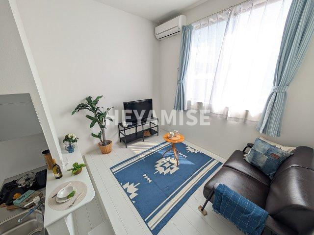 quatriéme（キャトリエム）の居間・リビング|モデルルーム画像(家具・テレビは付きません)