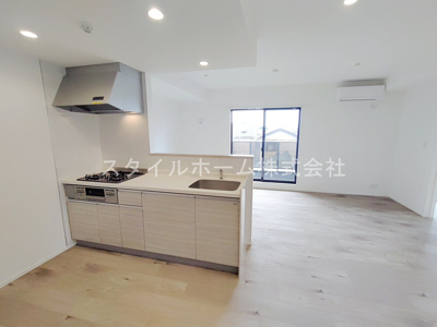 【居間・リビング】 | ブルシア