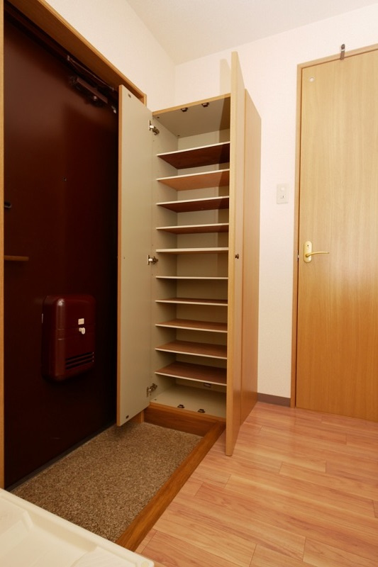 メゾン長束西の収納|メゾン長束西102号室　