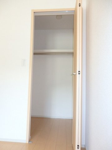 アップルトーンの収納|こまごまとしたものを収納できそうですね