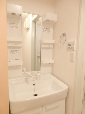 アップルトーンの洗面所|コンパクトで使いやすい洗面所