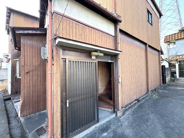 戸建　姫路市保城町の玄関