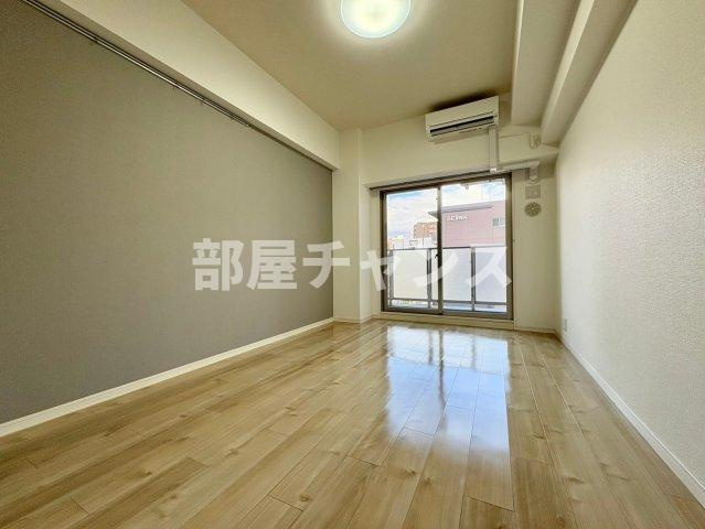 CITY SPIRE 名駅北の居間・リビング
