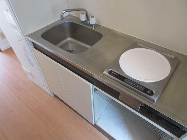 西東京市芝久保町５丁目のアパートのキッチン