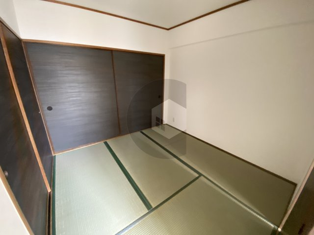 オリエントマンションの和室