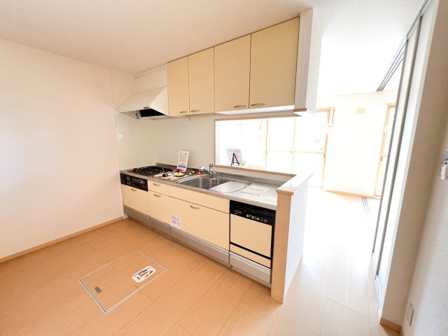 ビレッジ北久保 B棟のキッチン