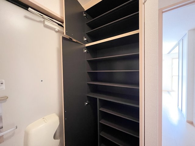 ビレッジ北久保 B棟の収納