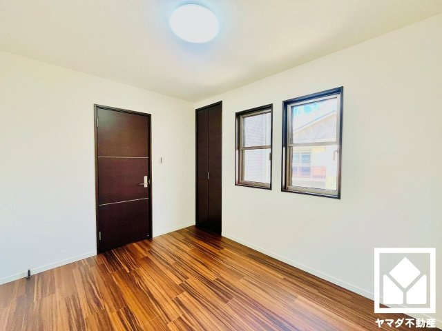 八幡市八幡植松の寝室