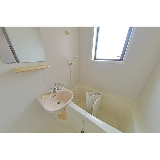 アロマージュフォレストの浴室