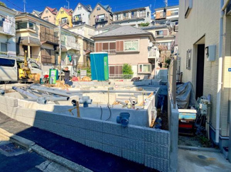 【前面道路含む現地写真】 | 陽当りの良さ、住環境を現地にてご確認下さい！
周辺環境も合わせてご案内させて頂きます！