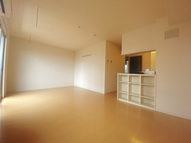 コーポスカイFの居間・リビング