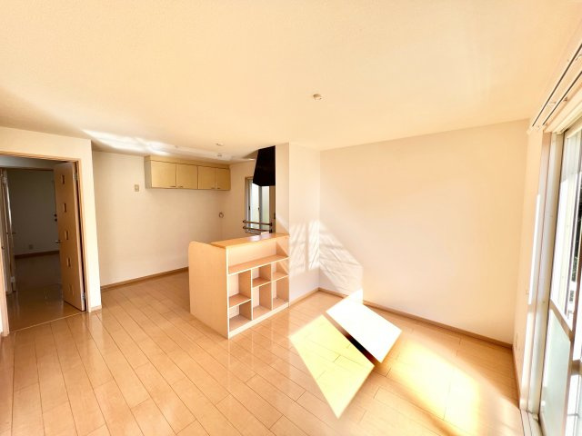 アルカディア四街道の居間・リビング|※別部屋参考写真
