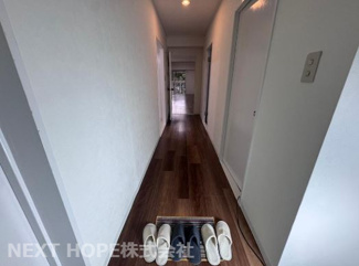 【玄関】 | 阪急逆瀬台マンション　角部屋・リフォーム済み | スッキリとした玄関です♪室内はリフォーム済み！お待たせ無しで即ご入居していただけます！！