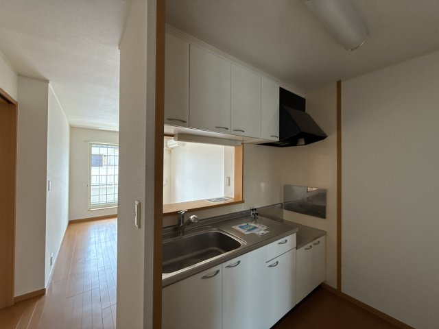 ヒルサイド緑ヶ丘Ｂのキッチン