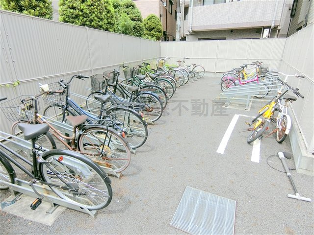 ルーブル京浜蒲田のその他共用部分|無料駐輪場！
