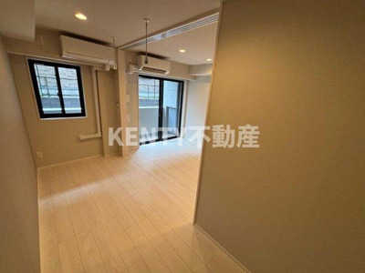 【居間・リビング】 | ロイジェントパークス西馬込 ロイジェントパークス西馬込(103号室) | ゆったりとした居間です