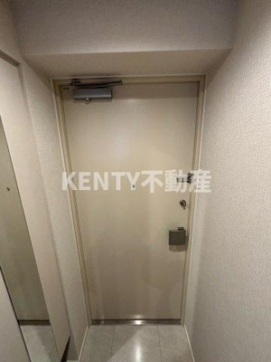 【玄関】 | ロイジェントパークス西馬込 ロイジェントパークス西馬込(103号室) | 落ち着いた玄関です