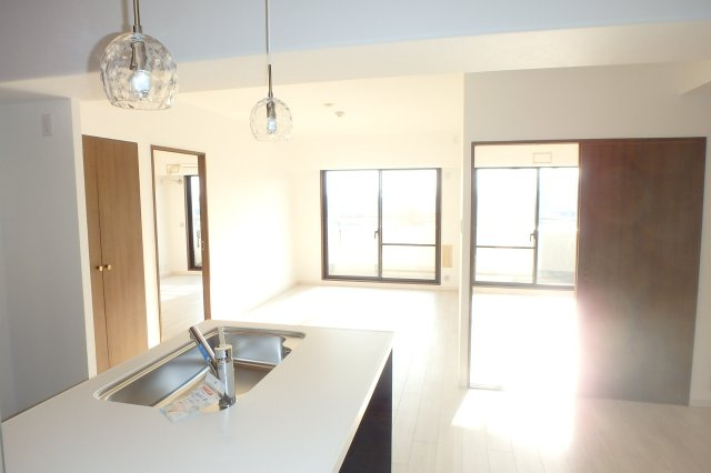 【居間・リビング】 | グラン・フェルティ本山