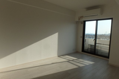 【洋室】 | グラン・フェルティ本山