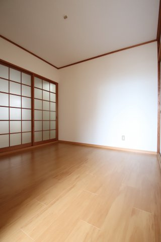 【寝室】 | サンクレール・ヒラタB　