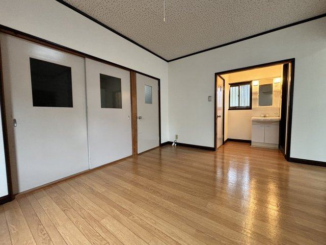 山脇ハイツの居間・リビング