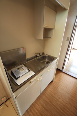 【キッチン】 | メゾンド歩坂A