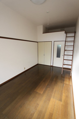 【洋室】 | メゾンド歩坂A | 写真は参考です