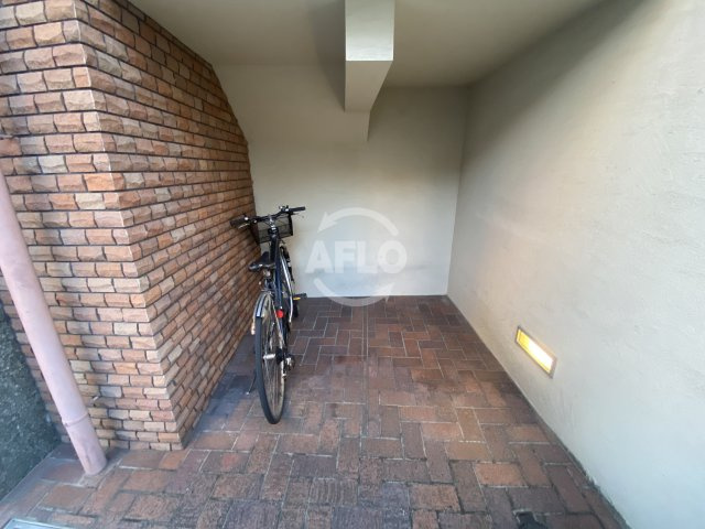 T’S COURT五条　五条小学校区のその他共用部分|T’S COURT五条　駐輪場