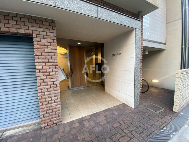 T’S COURT五条　五条小学校区のエントランス|T’S COURT五条　エントランス