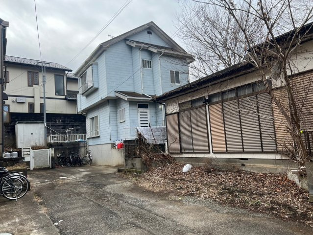 東吉田　中古戸建の駐車場