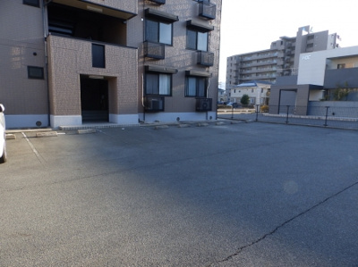 【駐車場】 | 【成約物件】グランドュールF