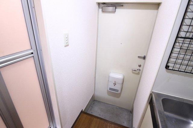 サンテラス池内の玄関