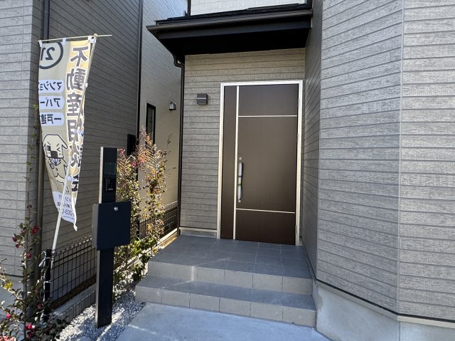松戸市五香２丁目新築戸建（五香39・40期）のエントランス|エントランス・玄関ポーチ