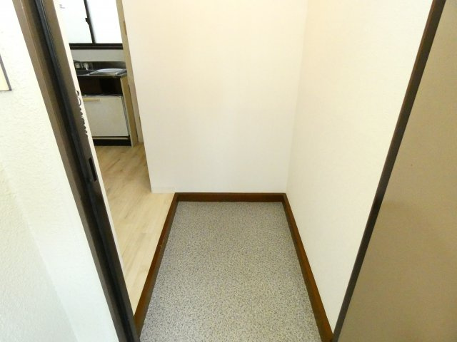 ハイツ有瀬の玄関|ハイツ有瀬