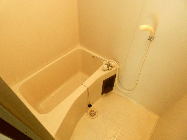 ハイツ有瀬の浴室|ハイツ有瀬