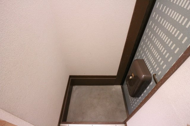 セオコート朝霧の玄関