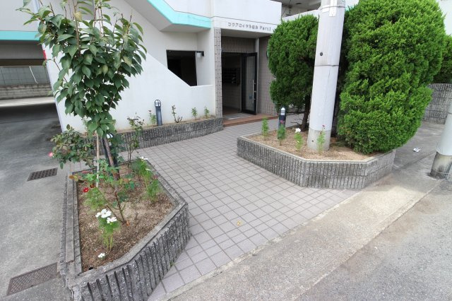 コウアロイヤル垂水part2のエントランス