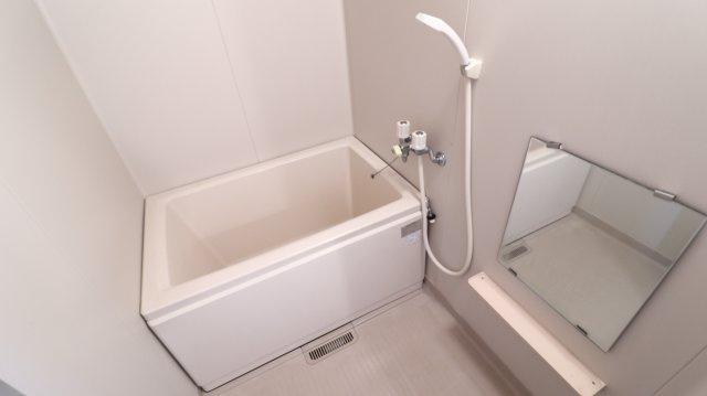 サニーヒル瑞ヶ丘の浴室