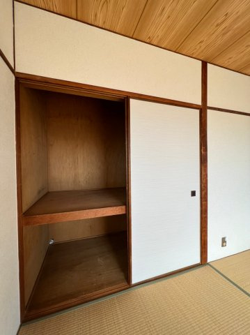 霞ヶ丘吉川ハイツの収納