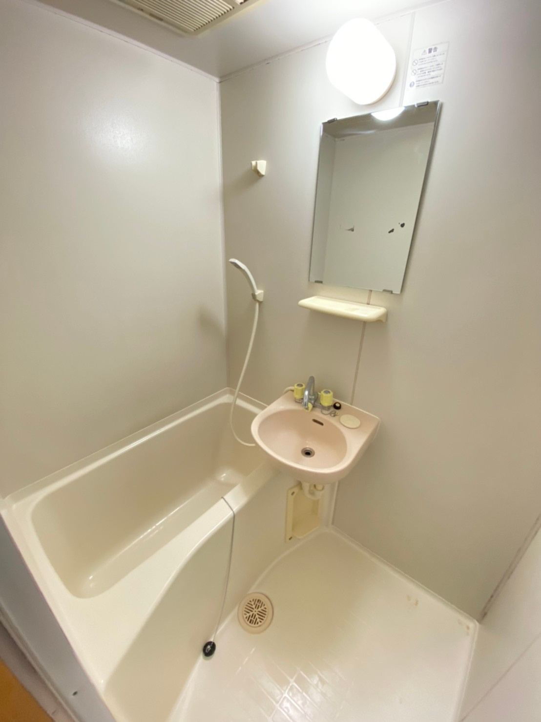 モンテメール仲田の浴室