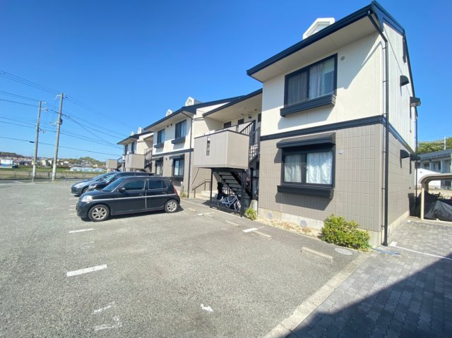 プリシェール南別府の外観