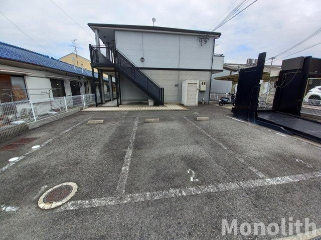 ラ・フェスタ下池田の駐車場