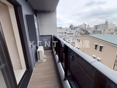 【バルコニー】 | ロイジェントパークス西馬込 ロイジェントパークス西馬込(402号室) | 広々としたバルコニーです